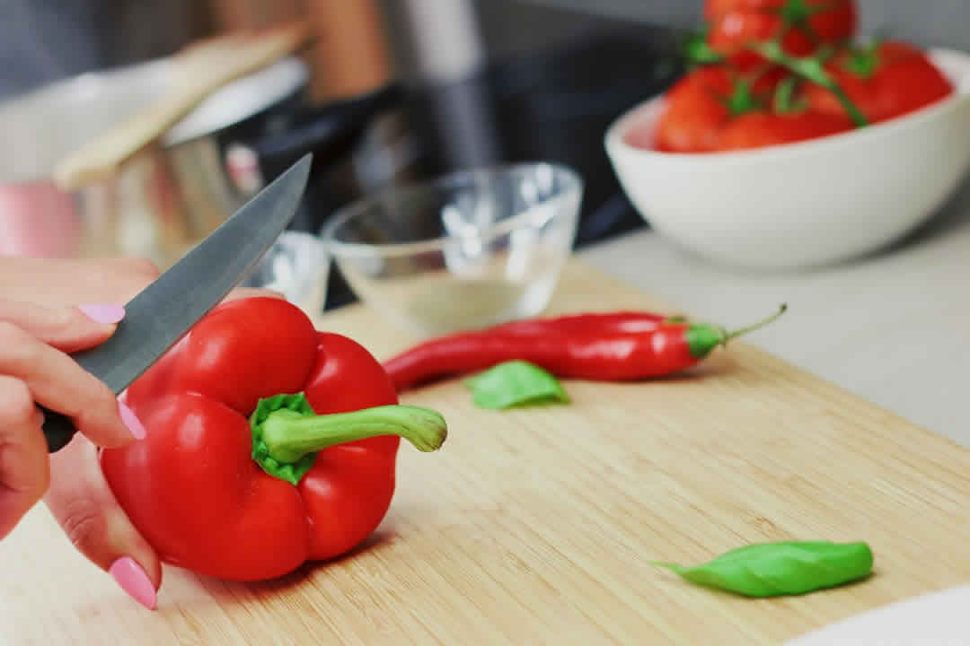 紅甜椒營養事實和健康益處